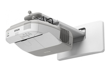 Epson EB-670 Projector